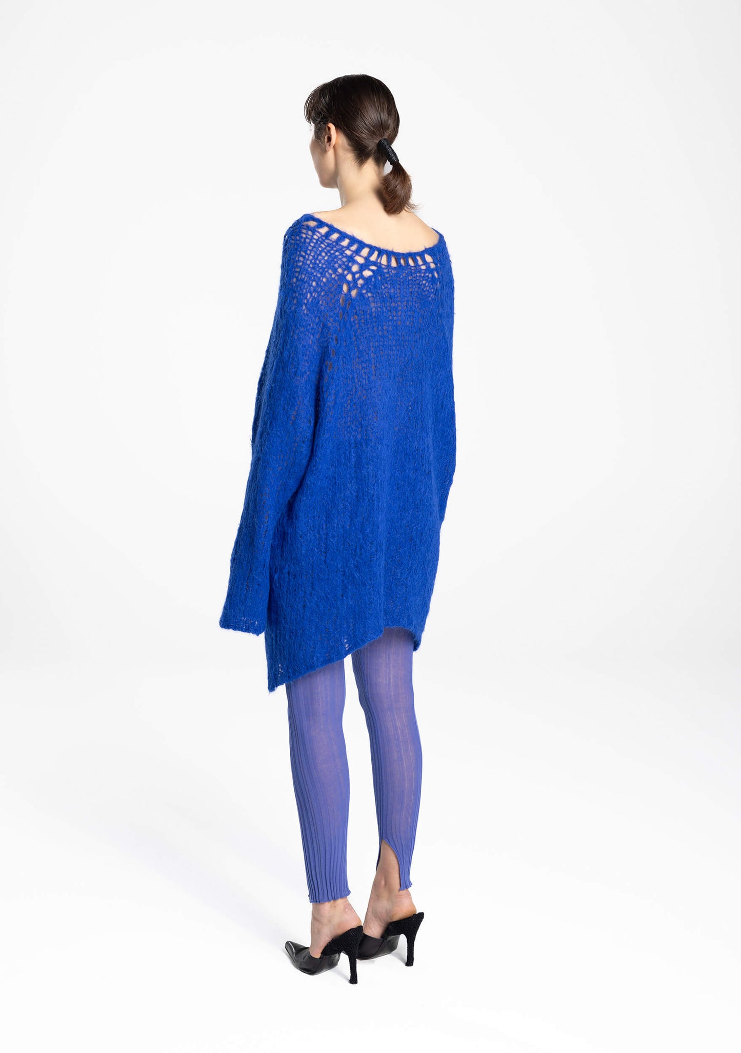 nereta- alpaca-blue -pullover-back